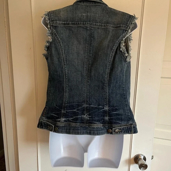 PAIGE JEAN VEST, distressed blue, size extra  small - Picture 6 of 12